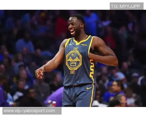 夸梅直言东契奇进攻尚可但防守不足超巨若无防守何谈伟大 夸梅直言东契奇进攻尚可但防守不足超巨若无防守何谈伟大