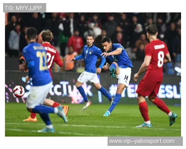 梅开二度的拉斐尔维加助力帕尔梅拉斯逆转胜利展现伟大比赛精神